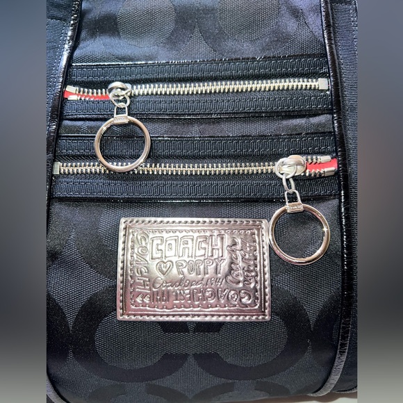 💥💥💥Coach Womens Poppy Op Art Glam Jacquard Tote Purse Shoulder Bag Black Medium - Picture 3 of 13